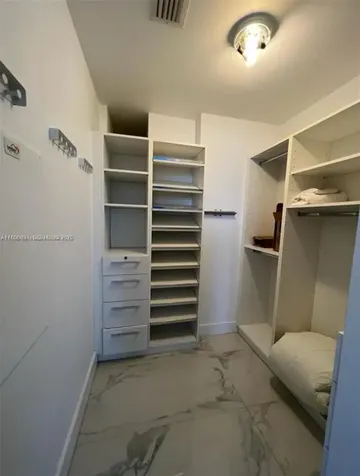 15811 Collins Avenue Sunny Isles Beach FL 33160