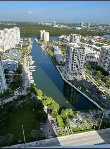 15811 Collins Avenue Sunny Isles Beach FL 33160