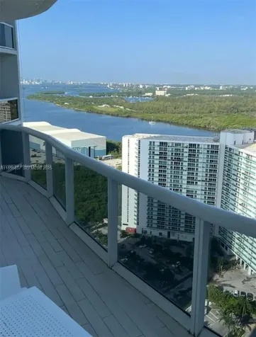 15811 Collins Avenue Sunny Isles Beach FL 33160