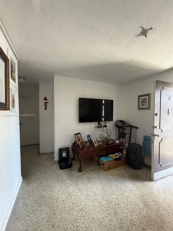 1520 SW 1st Street Miami FL 33135
