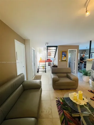 6501 SW 112th Court Miami FL 33173