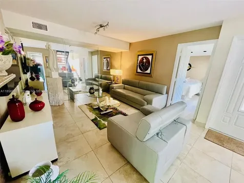 6501 SW 112th Court Miami FL 33173