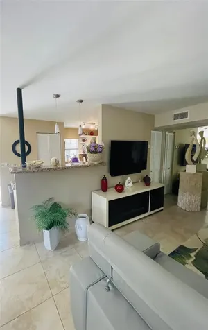 6501 SW 112th Court Miami FL 33173