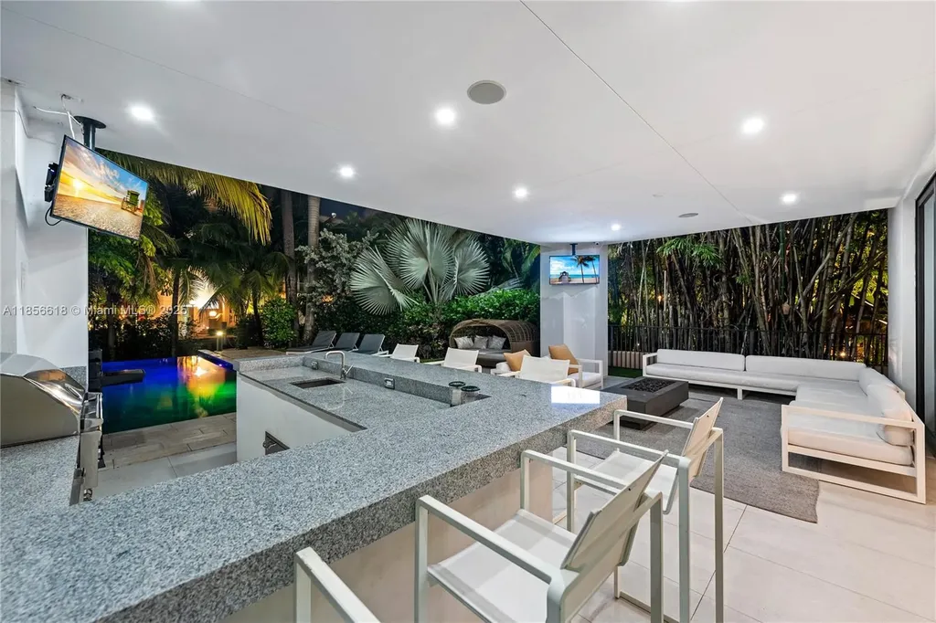 310 SE 11th Avenue Fort Lauderdale FL 33301
