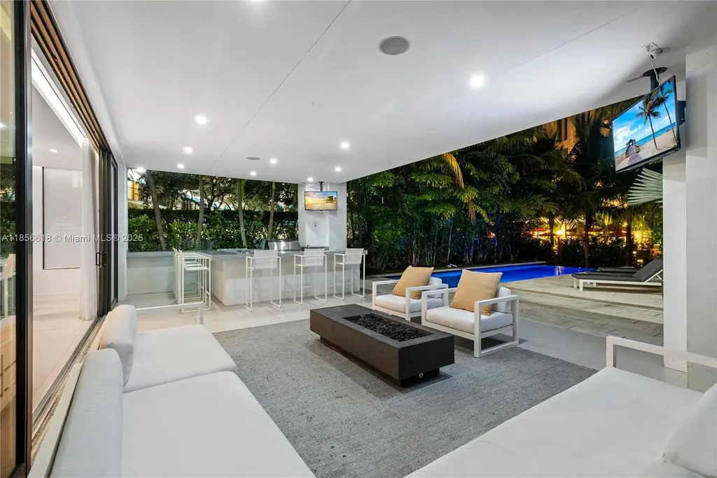 310 SE 11th Avenue Fort Lauderdale FL 33301
