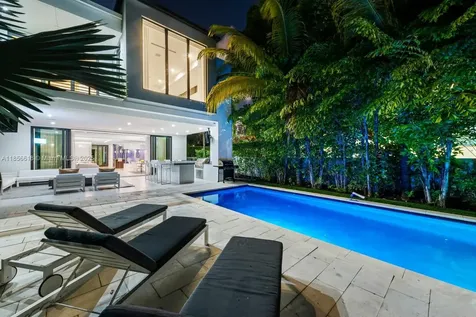 310 SE 11th Avenue Fort Lauderdale FL 33301