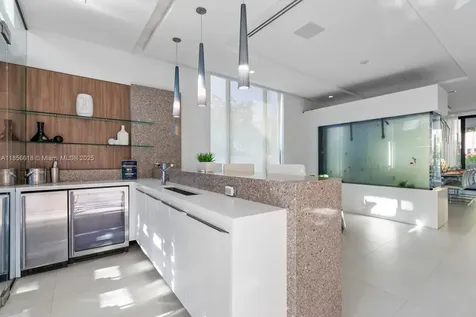 310 SE 11th Avenue Fort Lauderdale FL 33301