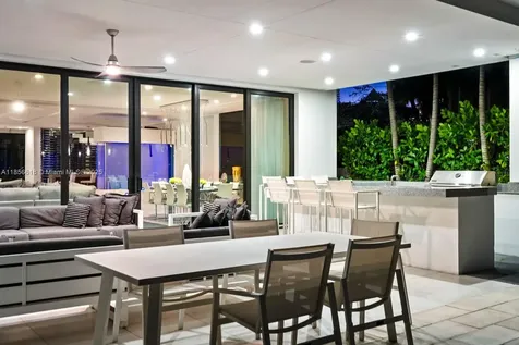 310 SE 11th Avenue Fort Lauderdale FL 33301