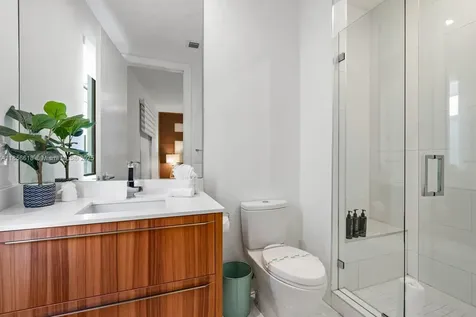 310 SE 11th Avenue Fort Lauderdale FL 33301