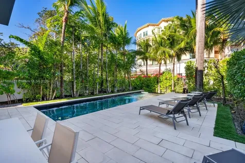 310 SE 11th Avenue Fort Lauderdale FL 33301