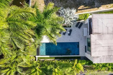 310 SE 11th Avenue Fort Lauderdale FL 33301