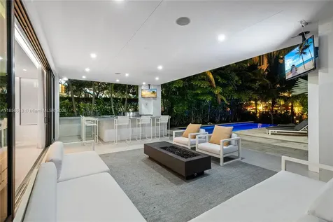 310 SE 11th Avenue Fort Lauderdale FL 33301