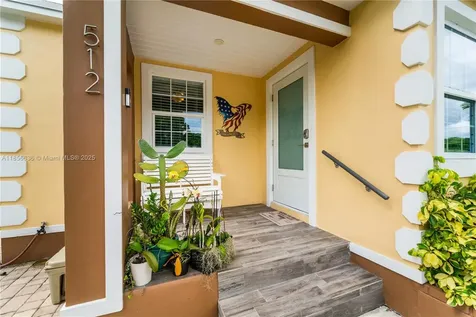 512 NW 13th Street Homestead FL 33030