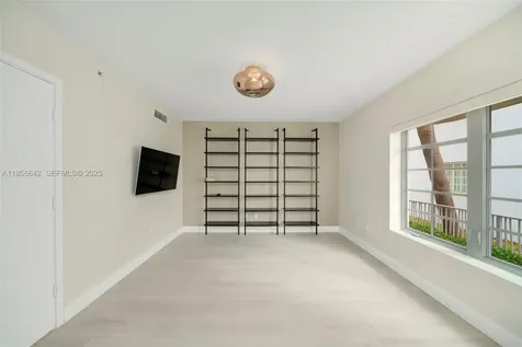 435 21st Street Miami Beach FL 33139
