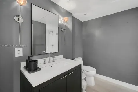 435 21st Street Miami Beach FL 33139