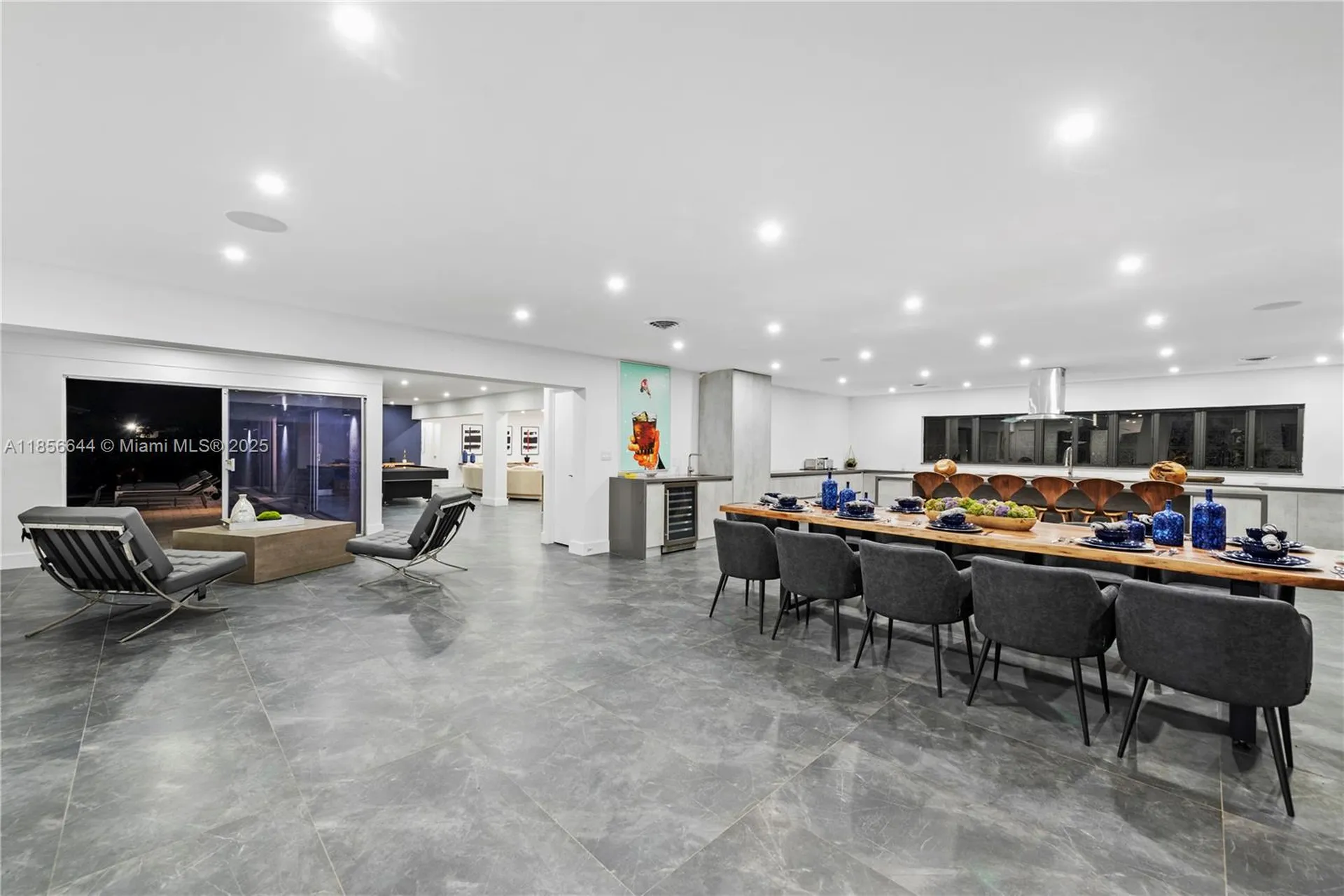 4322 Polk Street Hollywood FL 33021
