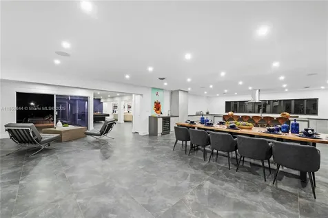 4322 Polk Street Hollywood FL 33021