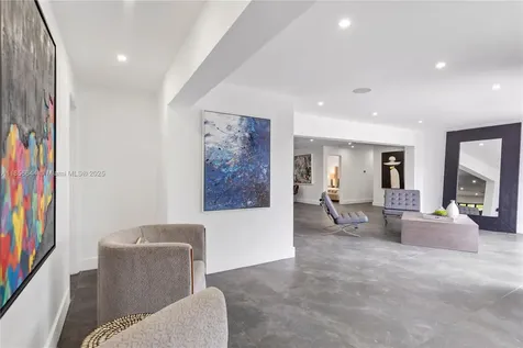 4322 Polk Street Hollywood FL 33021