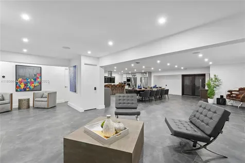 4322 Polk Street Hollywood FL 33021