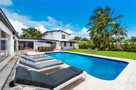 4322 Polk Street Hollywood FL 33021