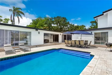 4322 Polk Street Hollywood FL 33021