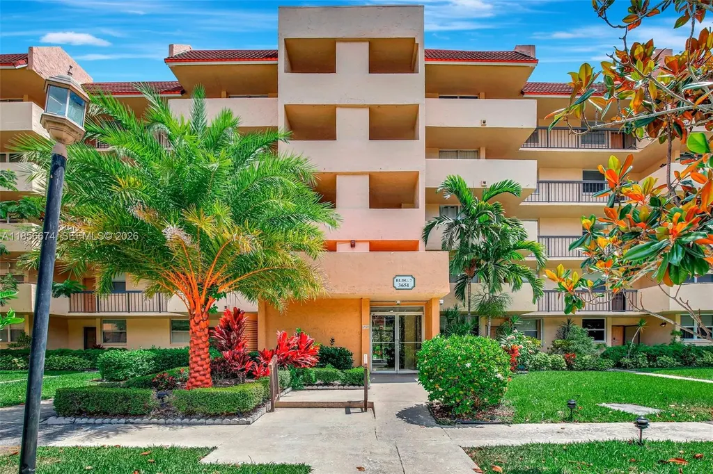 3651 Environ Boulevard Lauderhill FL 33319