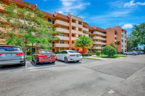 3651 Environ Boulevard Lauderhill FL 33319
