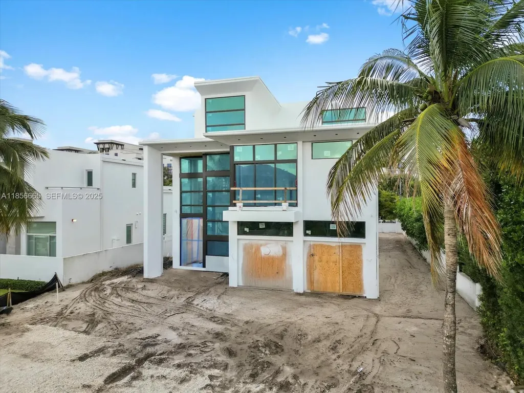 344 NE 2nd Street Boca Raton FL 33432