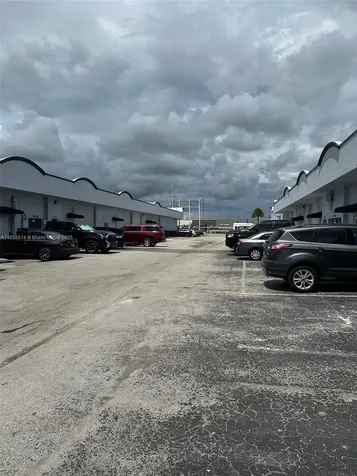 470 Ansin Boulevard Hallandale Beach FL 33009