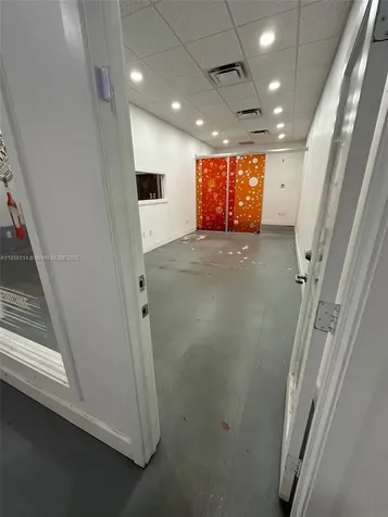 470 Ansin Boulevard Hallandale Beach FL 33009