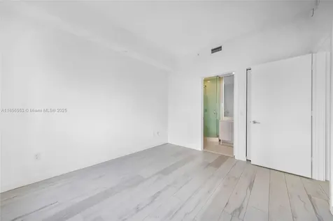 480 NE 31st Street Miami FL 33137