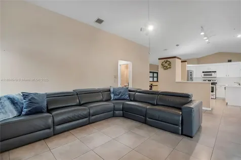 400 NW 202nd Way Pembroke Pines FL 33029