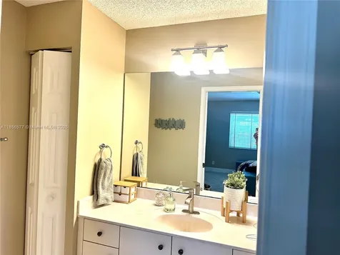 4370 Pine Ridge Court Weston FL 33331