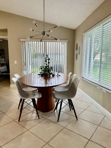 4370 Pine Ridge Court Weston FL 33331