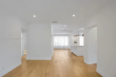 2350 SW 24th Terrace Miami FL 33145