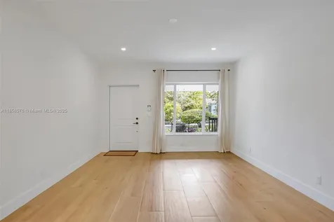 2350 SW 24th Terrace Miami FL 33145