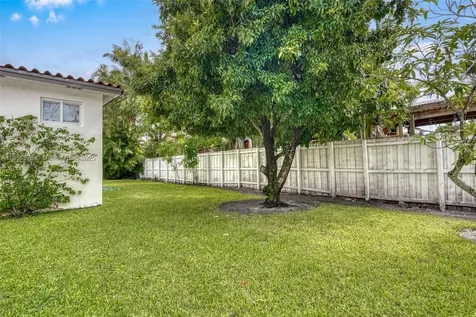 2350 SW 24th Terrace Miami FL 33145