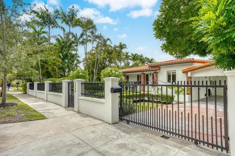 2350 SW 24th Terrace Miami FL 33145
