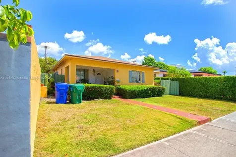 2385 SW 22nd Terrace Miami FL 33145