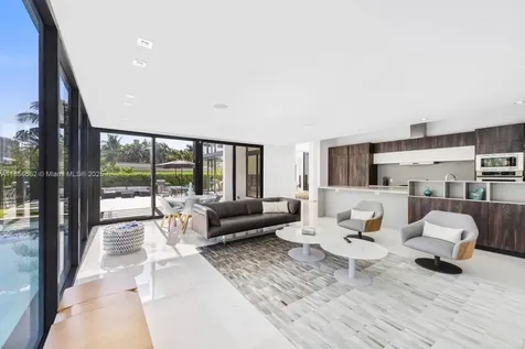 418 Sunset Drive Hallandale Beach FL 33009