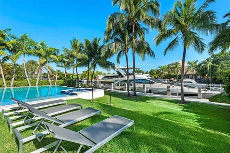 418 Sunset Drive Hallandale Beach FL 33009