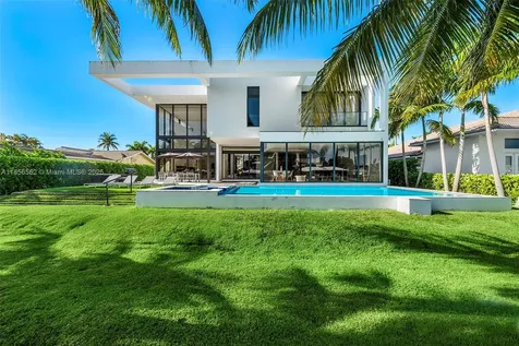 418 Sunset Drive Hallandale Beach FL 33009