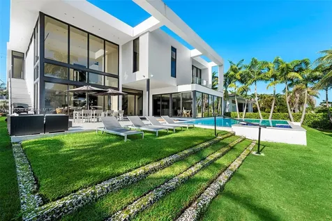 418 Sunset Drive Hallandale Beach FL 33009