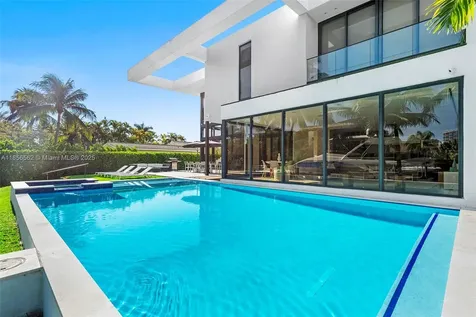 418 Sunset Drive Hallandale Beach FL 33009