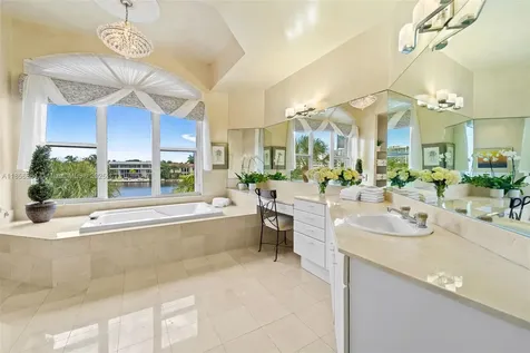 21405 NE 38th Avenue Aventura FL 33180
