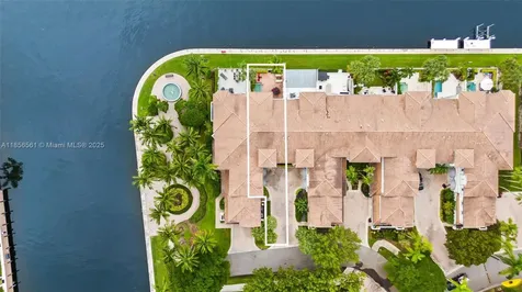 21405 NE 38th Avenue Aventura FL 33180