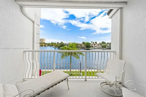 21405 NE 38th Avenue Aventura FL 33180