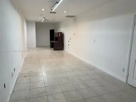 470 Ansin Boulevard Hallandale Beach FL 33009