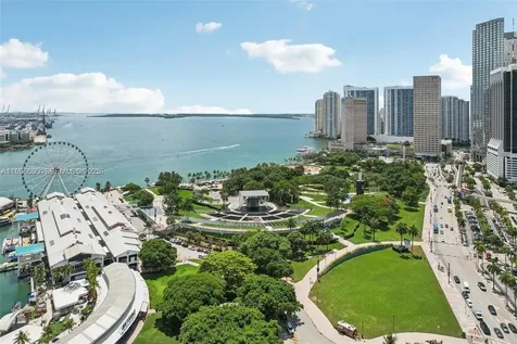 398 NE 5th Street Miami FL 33132