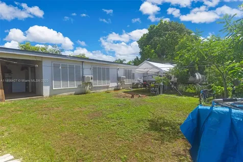 15022 SW 297th Terrace Homestead FL 33033